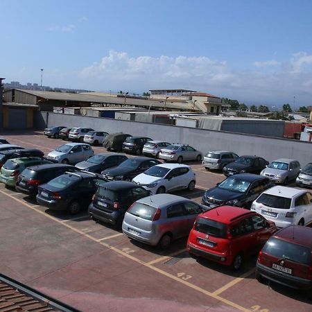 Etna Parking Hotell CTA Eksteriør bilde